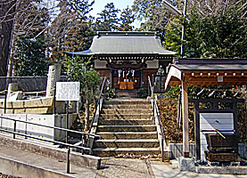 鶴川春日神社石段