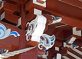 鶴間熊野神社拝殿木鼻