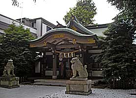 雑司ヶ谷大鳥神社拝殿左より