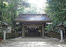 駒木諏訪神社拝殿遠景