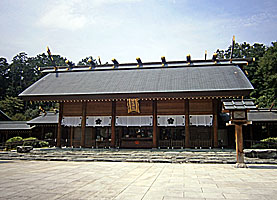 野田櫻木神社拝殿左より