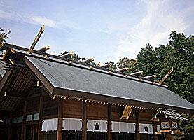野田櫻木神社拝殿千木・鰹木