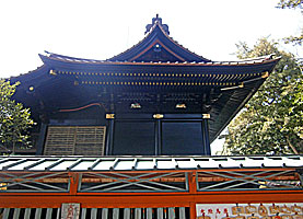 玉前神社本殿左側面