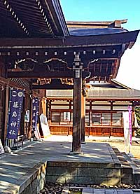 藤嶋神社拝殿向拝右側面