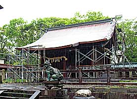 柳川三柱神社本殿近景左より