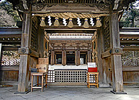 伊奈波神社神門拝所