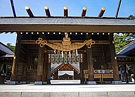 北海道神宮神門近景正面
