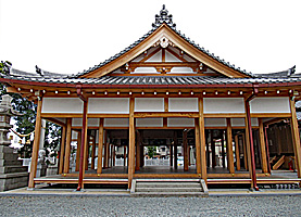 英賀神社拝殿右側面