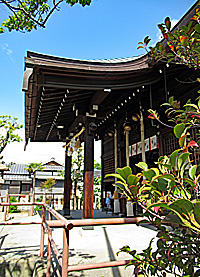 西本町貴布禰神社拝殿向拝左側面