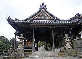 岩西社荒川神社拝殿左側面