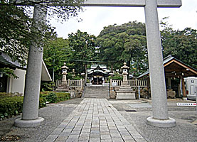 芦屋神社参道