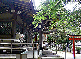 船詰神社拝殿向拝右側面