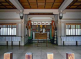 東向八幡船寺神社拝殿内部