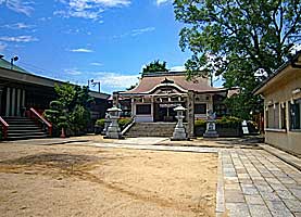 東向八幡船寺神社参道