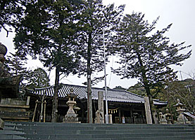 賀集八幡神社拝殿