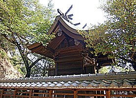 平野祇園神社本殿右背面
