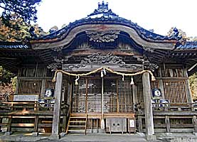 林田八幡神社拝殿近景正面