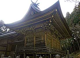 林田八幡神社本殿左背面