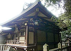 日岡神社本殿左背面