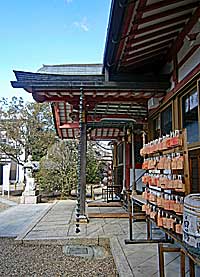 平野八幡神社拝殿向拝左側面