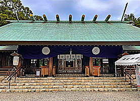 廣田神社拝殿近景正面