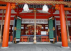 生田神社拝所