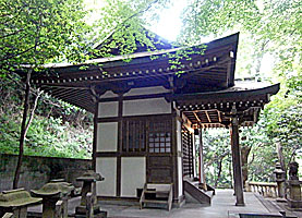 板宿八幡神社本殿右側面