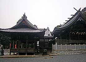鏡山八王子神社社殿左側面