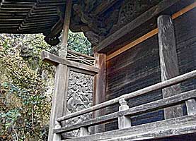 神吉八幡神社本殿近景右側面