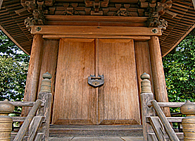 揖西神戸神社奥之院社殿拝所