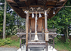 揖西神戸神社奥之院社殿近景正面