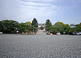 揖西神戸神社境内