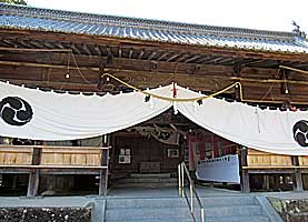 播州加西日吉神社割拝殿右より