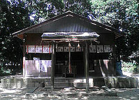 瓦林日野神社拝殿