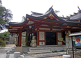 御影綱敷天満神社拝殿左側面
