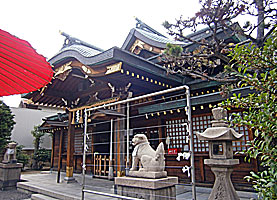 長田駒林神社拝殿近景左より