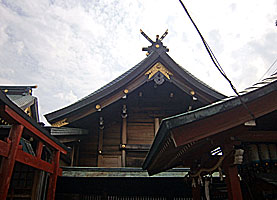 長田駒林神社本殿左側面