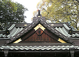 甲子園八幡神社拝殿破風