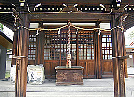御崎八幡神社拝所