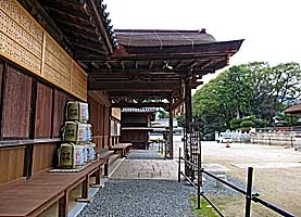 室津賀茂神社拝殿向拝右側面