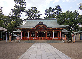 長田神社拝殿遠景