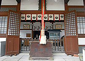 高羽丹生神社拝所