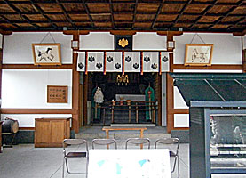 高羽丹生神社拝殿内部