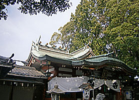尾濱八幡神社社殿遠景