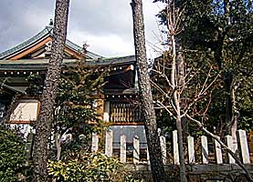 尼崎大島神社社殿左側面