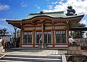 尼崎大島神社拝殿左より