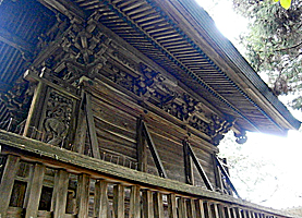 小野住吉神社本殿左背面
