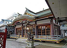三木大塚戎神社拝殿近景左より