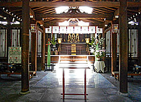 生田三宮神社拝殿内部