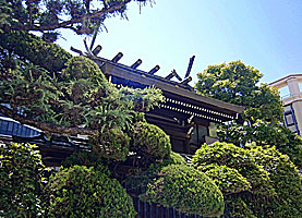 生田三宮神社本殿左背面